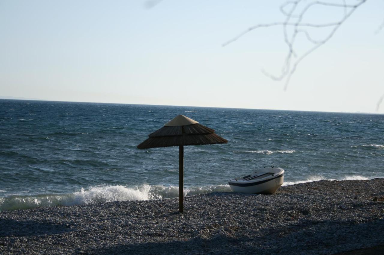 Nafpaktos Cottage By The Sea For Travelers And Dreamers! Zewnętrze zdjęcie