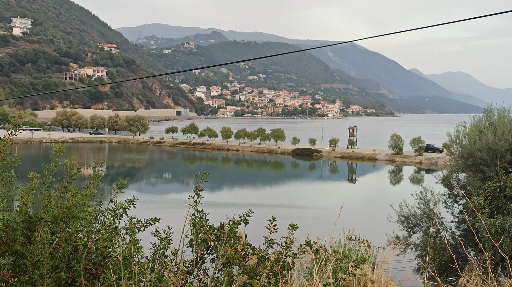 Nafpaktos Cottage By The Sea For Travelers And Dreamers! Zewnętrze zdjęcie