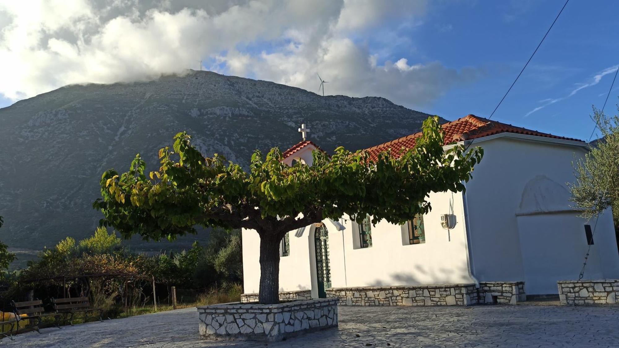 Nafpaktos Cottage By The Sea For Travelers And Dreamers! Zewnętrze zdjęcie